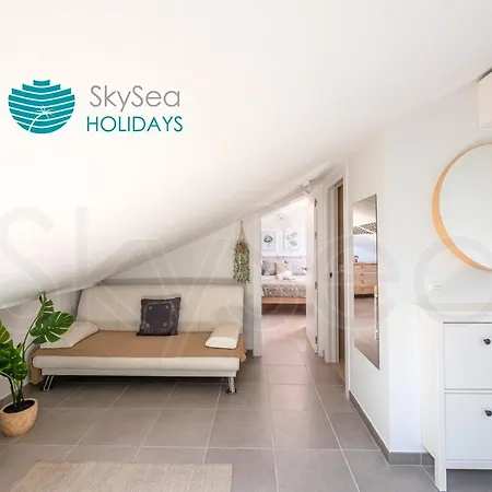 Skysea Holidays Center Apartament *