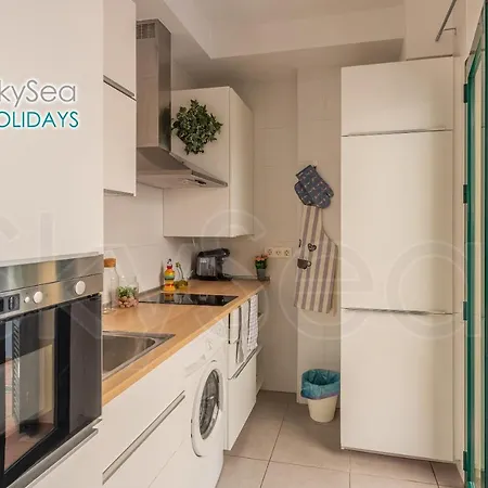 Skysea Holidays Center *