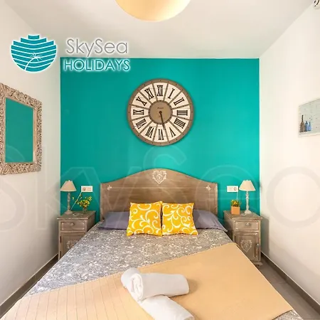 Skysea Holidays Center Apartment Malaga