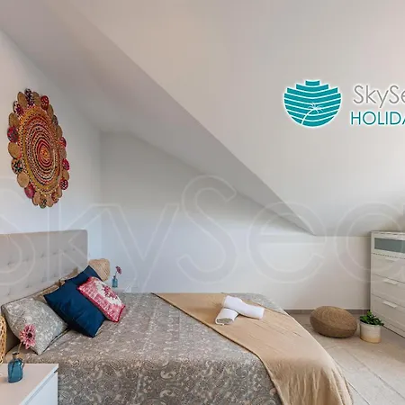 Skysea Holidays Center
